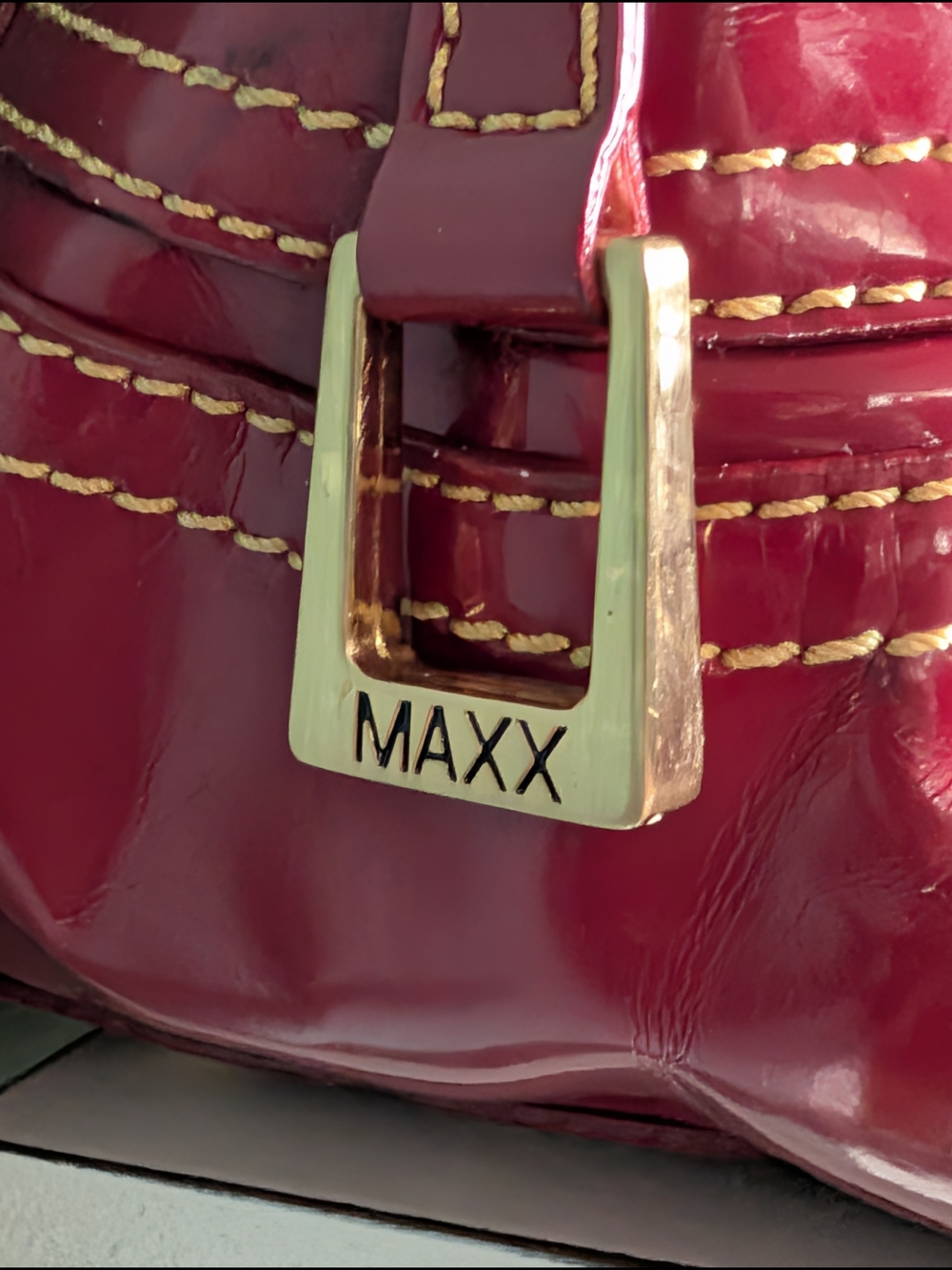Maxx New York Red Patent Leather Bowling Satchel Bag EUC Y2K - Picture 6 of 16